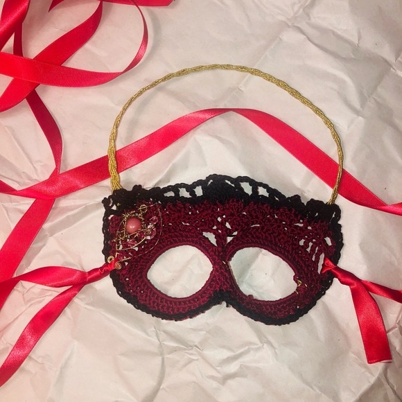 Masquerade mask - Picture 5 of 8